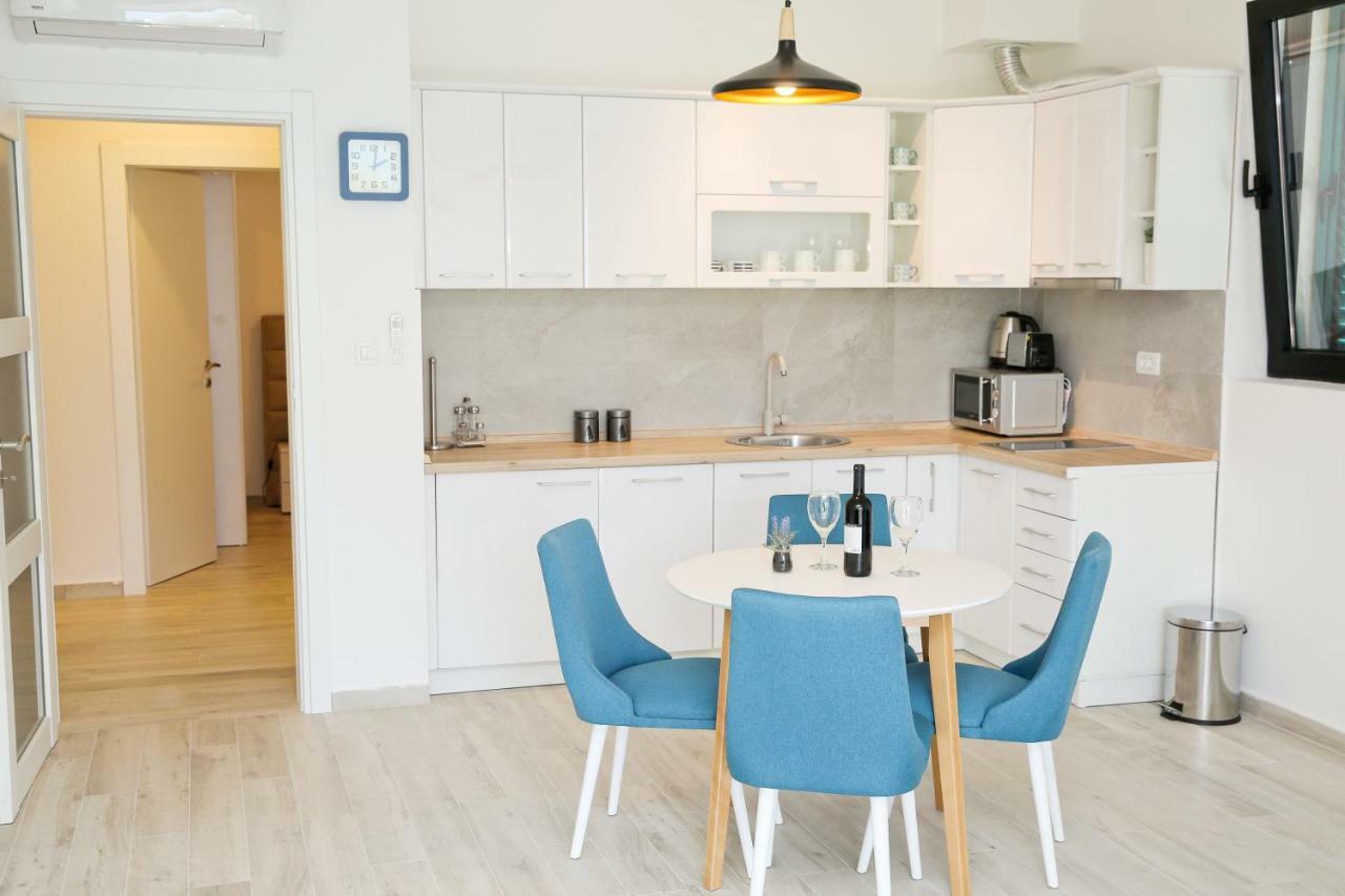 Apartments Boka Blue Dobrota Котор Екстериор снимка