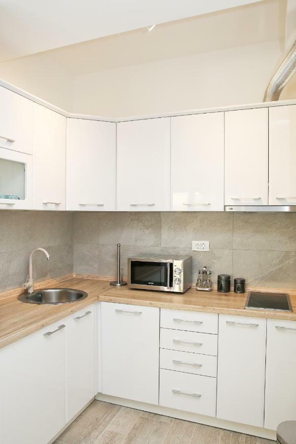 Apartments Boka Blue Dobrota Котор Екстериор снимка