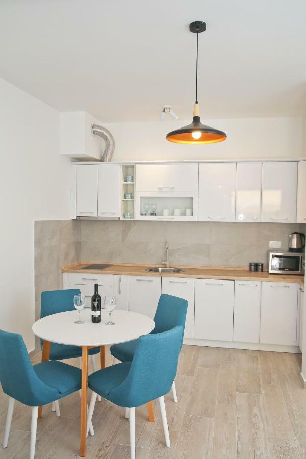 Apartments Boka Blue Dobrota Котор Екстериор снимка